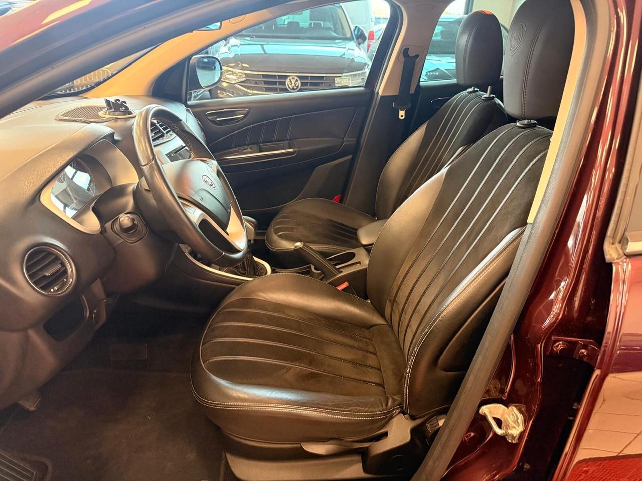 Lancia Delta 1.6 MJT DPF Oro