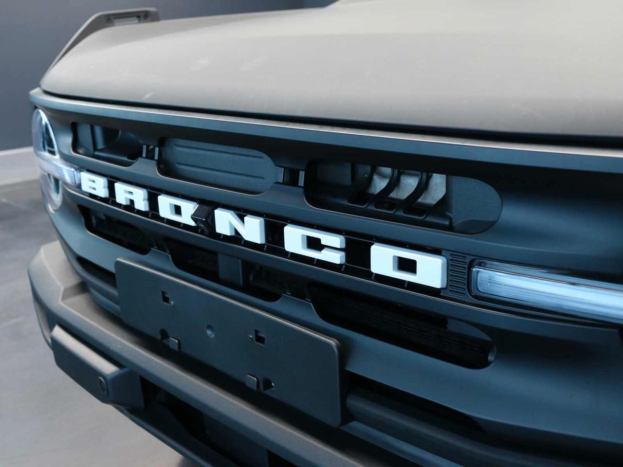 Ford Bronco 2.7 EcoBoost V6 335CV Outer Banks