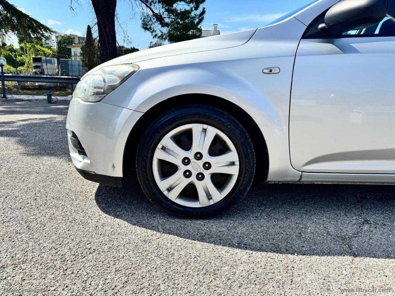 KIA cee d Sp. Wag. 1.4 90 CV EX Bi-Fuel