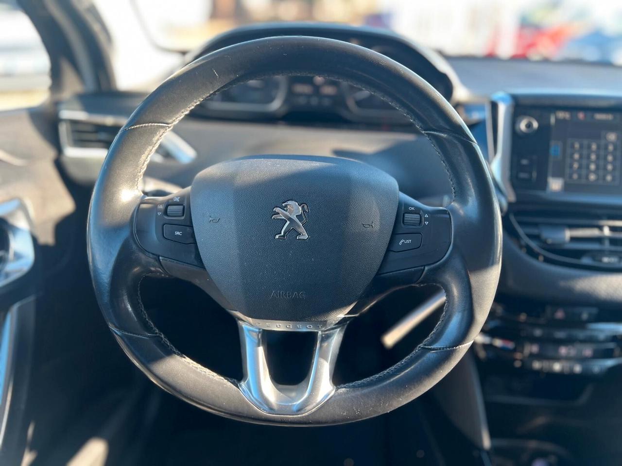 Peugeot 2008 1.6 e-HDi 92 CV Stop&Start Urban Cross