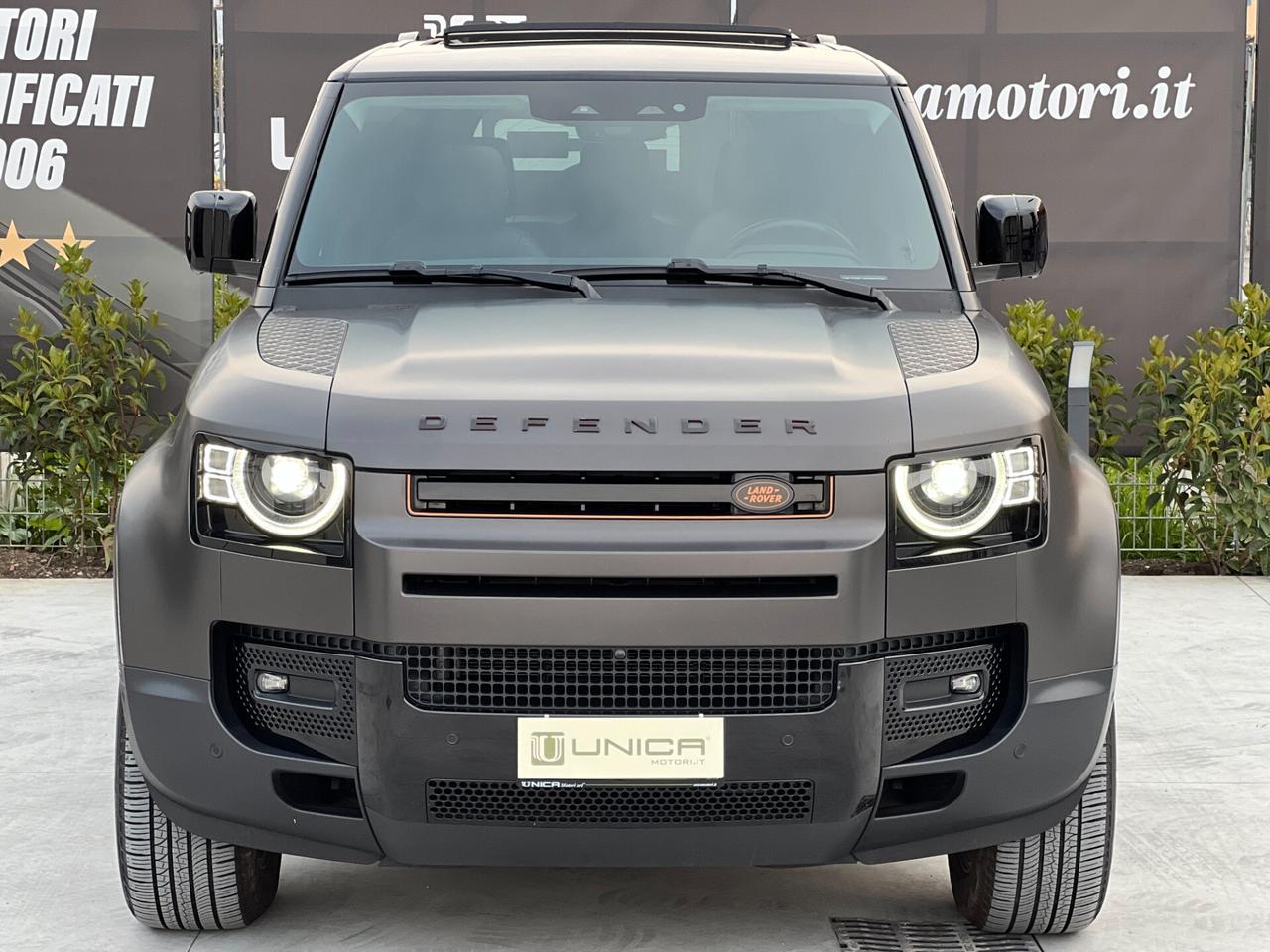 Land Rover Defender 110 3.0D I6 300 CV AWD Auto X-Dynamic HSE