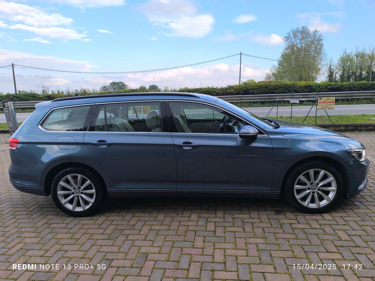 Volkswagen Passat Variant 1.6 TDI Business BlueMotion Technology