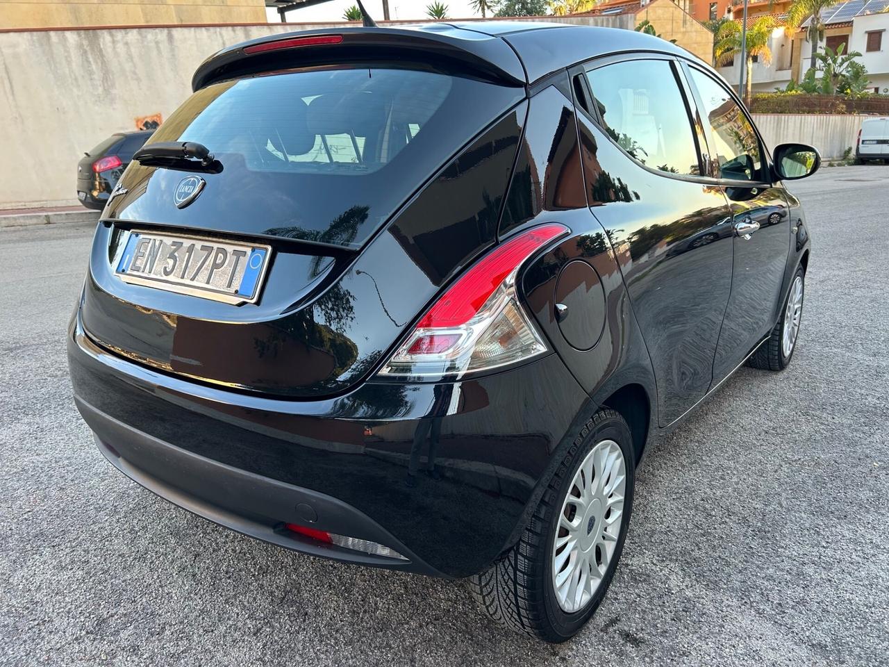Lancia Ypsilon 1.2 benz ideale per neo patentati