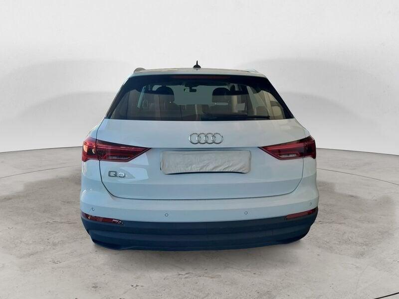 Audi Q3 35 2.0 tdi Business Advanced s-tronic