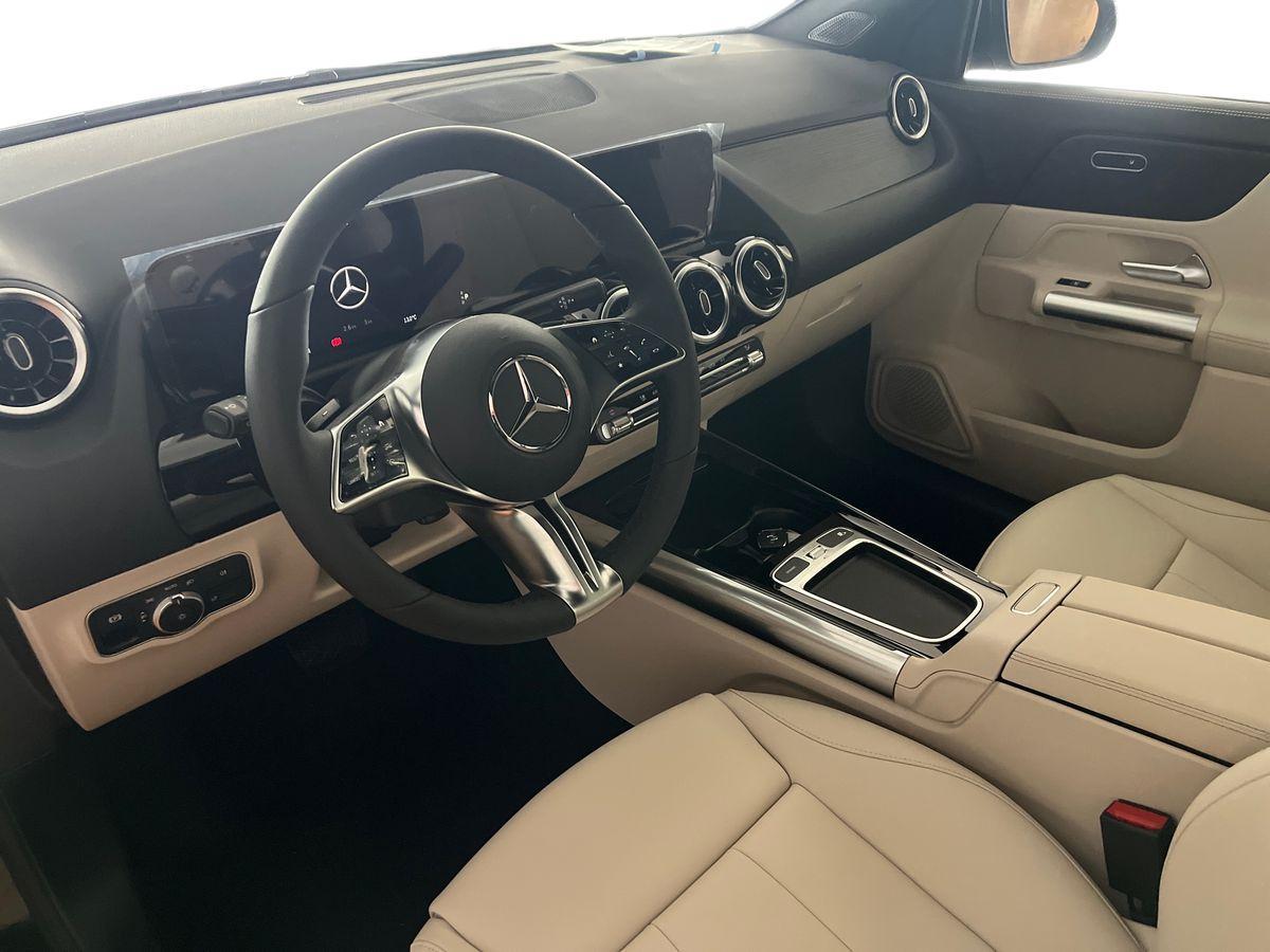 Mercedes-Benz GLA 200 d automatic