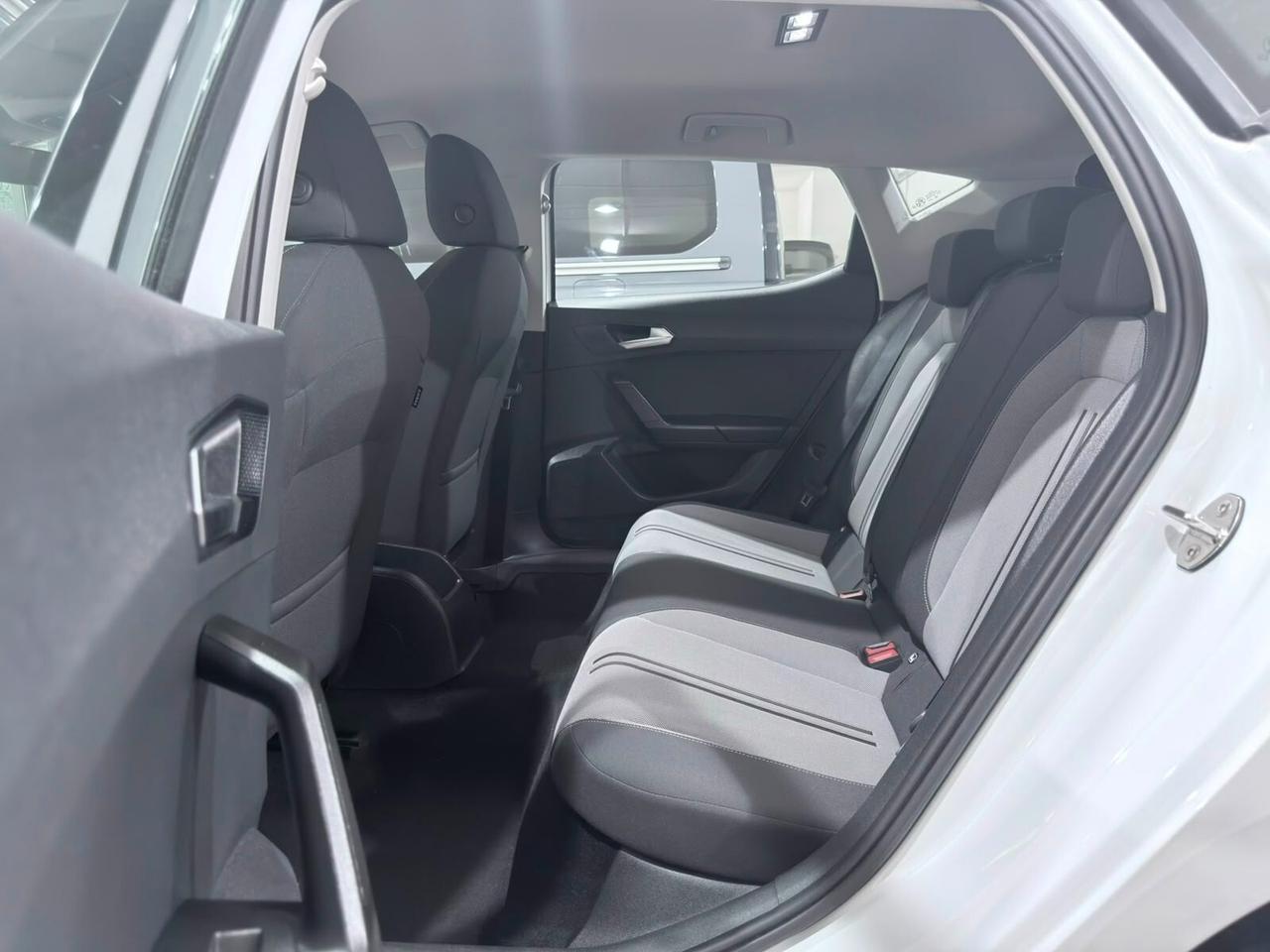 SEAT LEON 2.0 TDI 150CV DSG STYLE 2021 110.000km