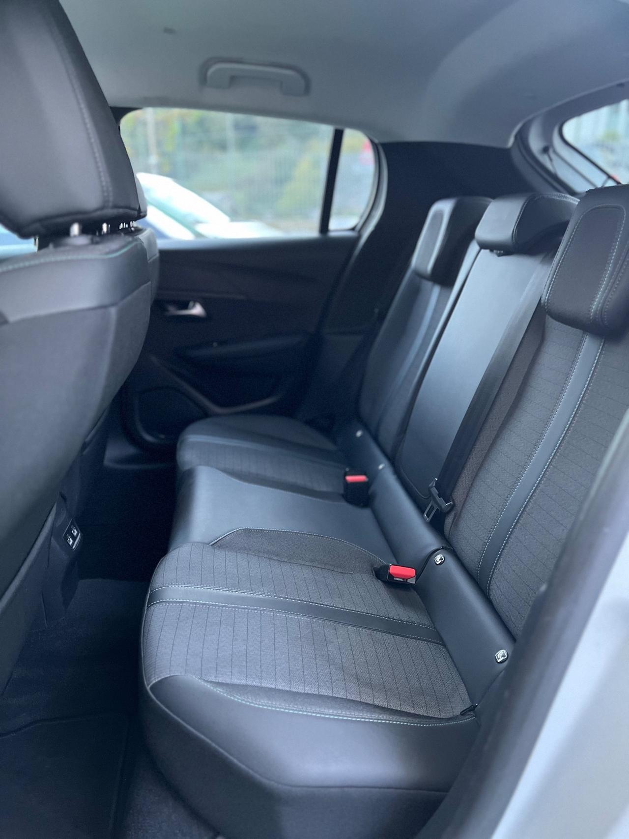 Peugeot 208 PureTech 100 EAT8 5 porte Allure UNICO PROPRIETARIO