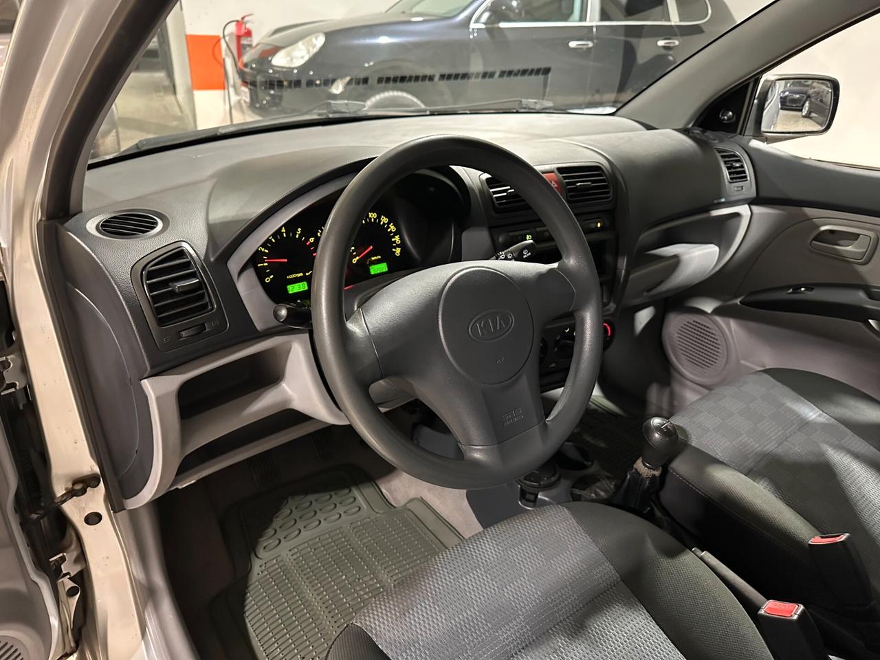 Kia Picanto 1.1 12V Spicy