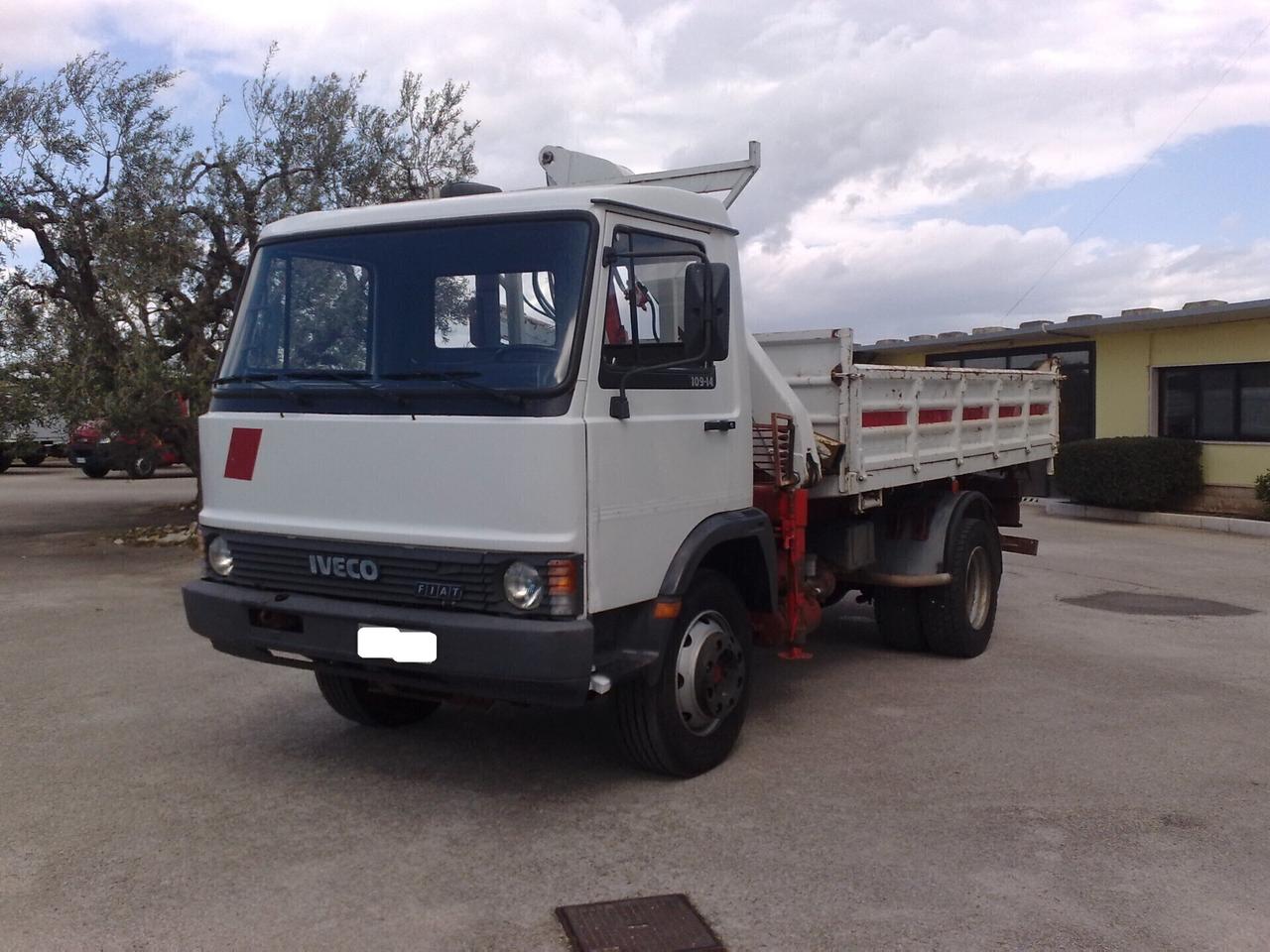 Iveco 109.14 RIBALTABILE + GRU' - 1986