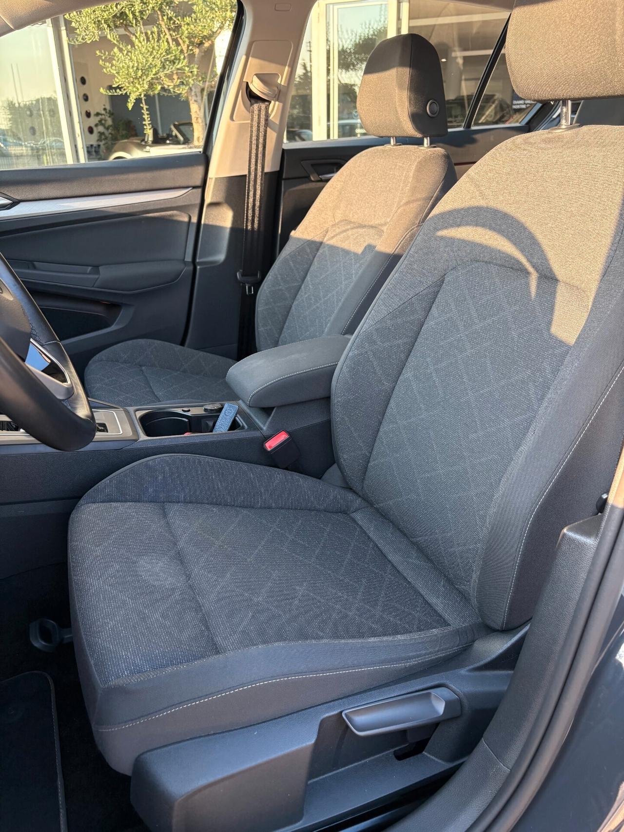 Volkswagen Golf 2.0 TDI 150 CV DSG SCR Life