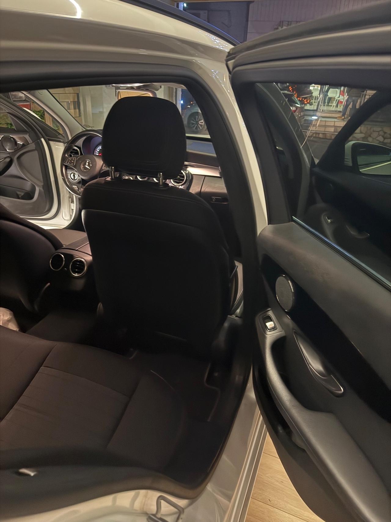 Mercedes-benz C 200 d Premium Plus