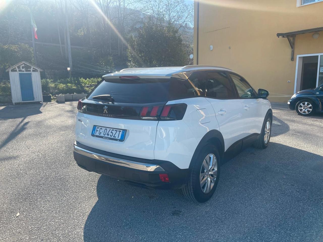 Peugeot 3008 BlueHDi 120 S&S Allure