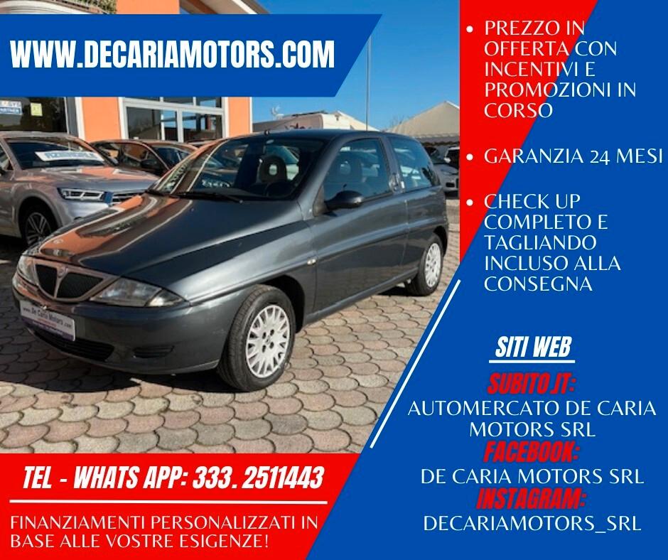 LANCIA Ypsilon Hybrid 1.0 Benz. 70CV Silver - 2022