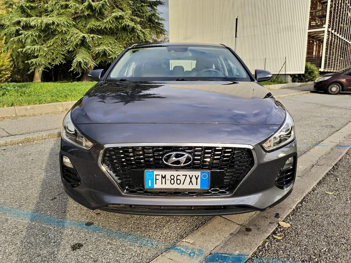 Hyundai i30 SW 1.4 MPI Classic 84900KM 2018 UNIPRO TAGLIANDATA NEOPATENTATI