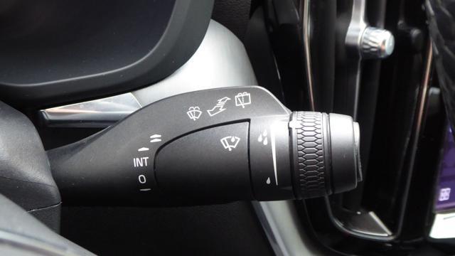 VOLVO XC60 B4 automatico Core