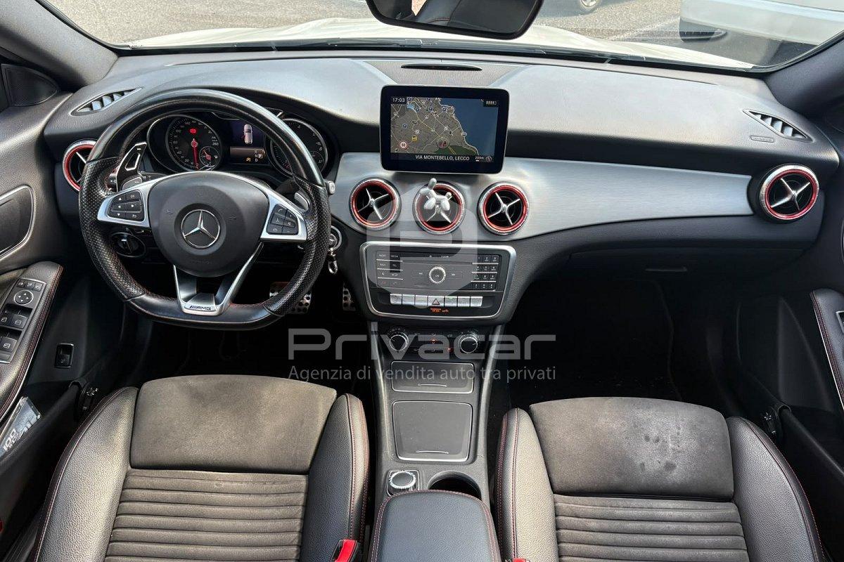 MERCEDES CLA 220 d 4Matic Automatic Premium Dark Night