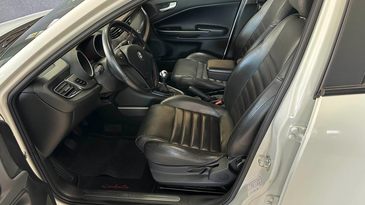Alfa Romeo Giulietta 2.0 JTDm-2 140 CV Veloce
