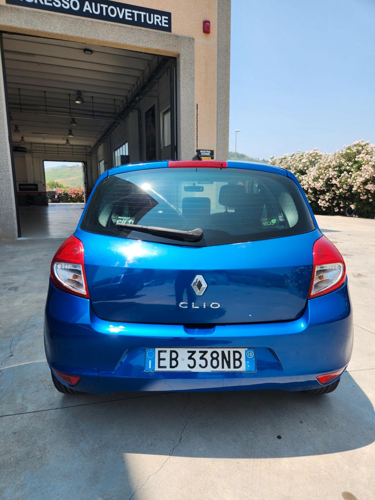 Renault Clio 1.2 16V 5 porte Dynamique