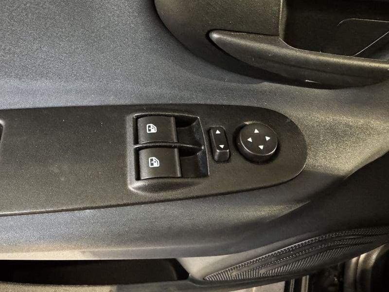 Lancia Ypsilon 1.0 FireFly 70cv Hybrid Silver