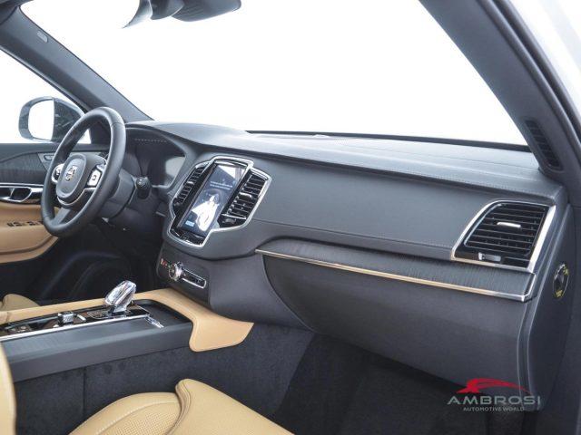 VOLVO XC90 T8 AWD ibrido plug-in Elettrica/Benzina Plus Dark