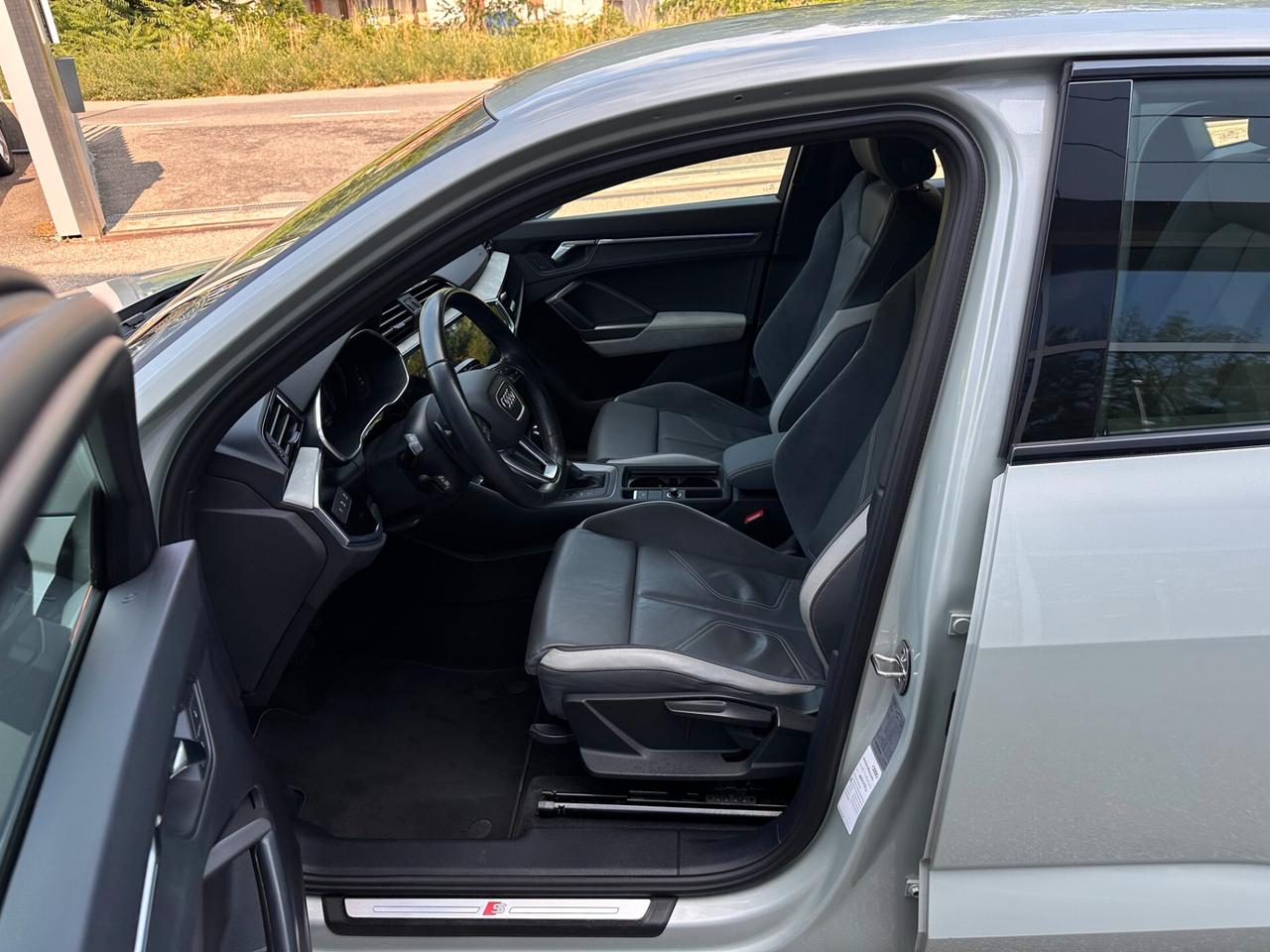 Audi Q3 SPB 40 TDI S tronic quattro Edition one
