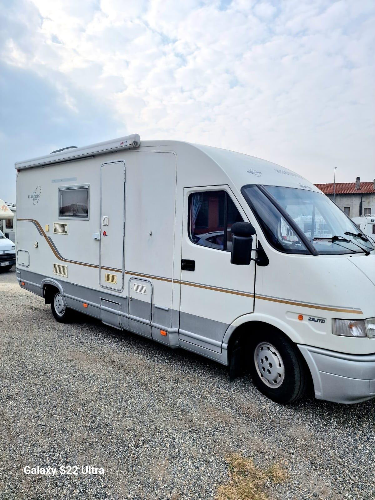 573 motorhome MOBILVETTA del 2002 in saldo