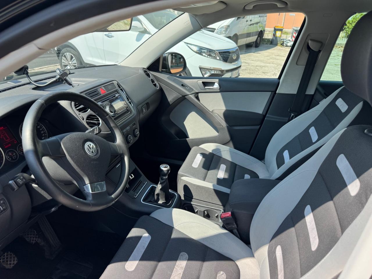 Volkswagen Tiguan 2.0 16V TDI DPF Track & Field (28°)