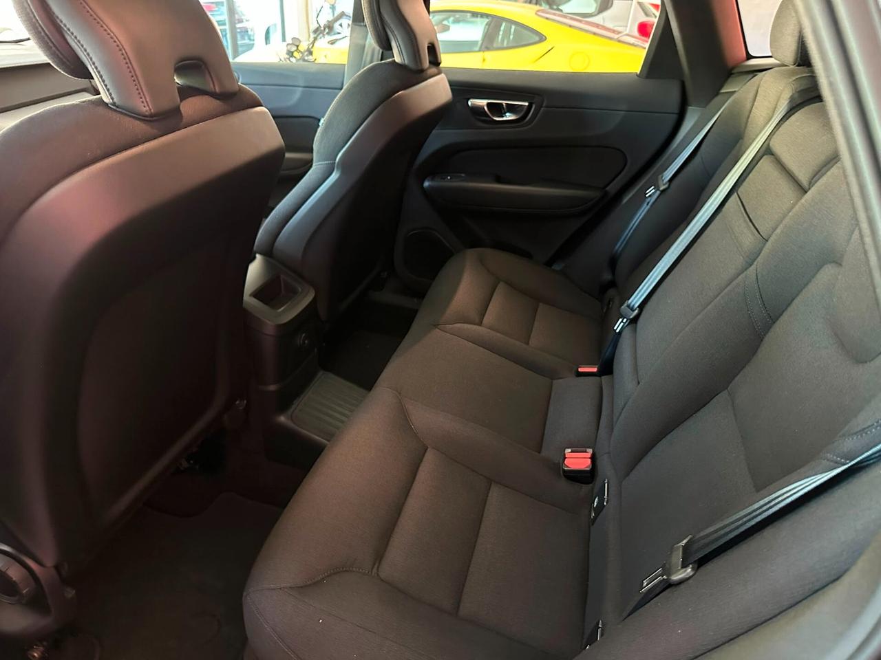 VOLVO XC60 T8 TWIN ENGINE AWD MOMENTUM