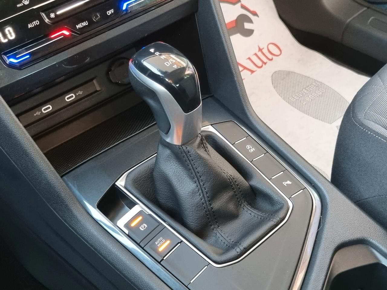 Volkswagen Tiguan II 2021 2.0 tdi Life 150cv dsg