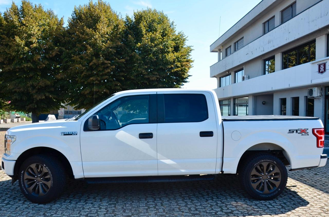 FORD F150 SUPER CREW 2.7 V6 BITURBO 330cv AUTO 5 POSTI, VETTURA PRIVATA NO IVA, EURO 6C, GANCIO TRAINO, RETROCAMERA, PERMUTE