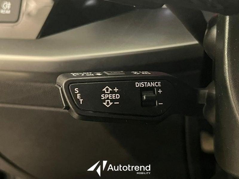 Audi A3 Sportback 30 g-tron 130 CV Automatica S tronic Business Advanced