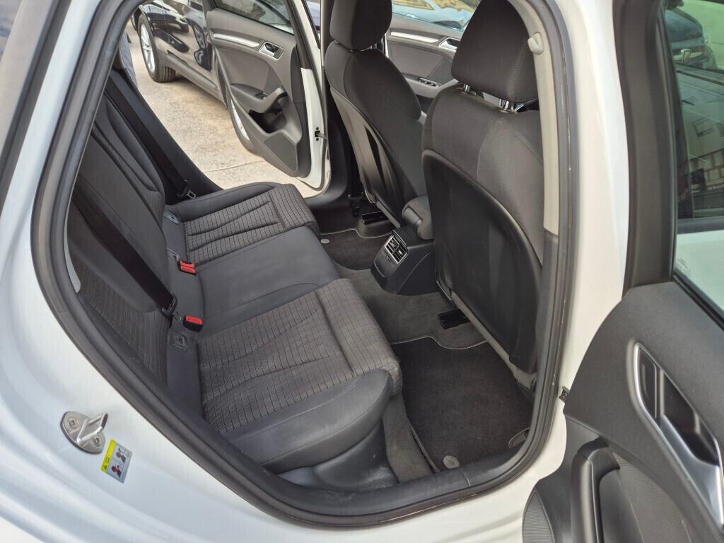 Audi A3 SPORTBACK 1.6 TDI SPORT NAVI LED