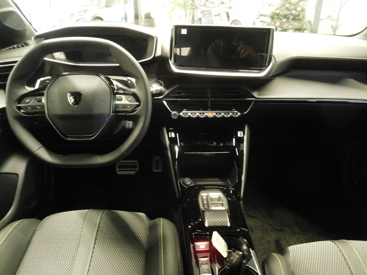 Peugeot 208 Hybrid 110 e-DCS6 GT