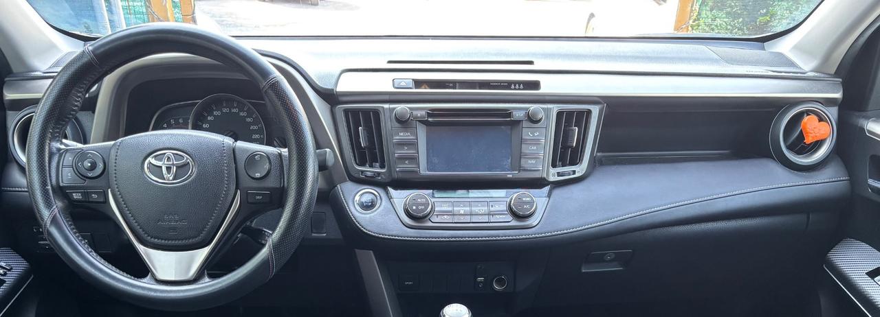 Toyota RAV 4 RAV4 2.0 D-4D 4WD Lounge