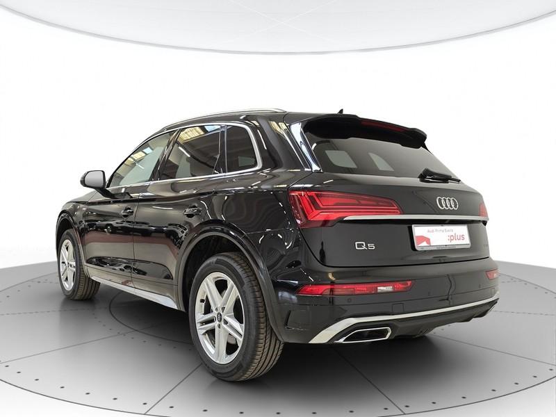 Audi Q5 40 2.0 tdi mhev 12v s line quattro s-tronic