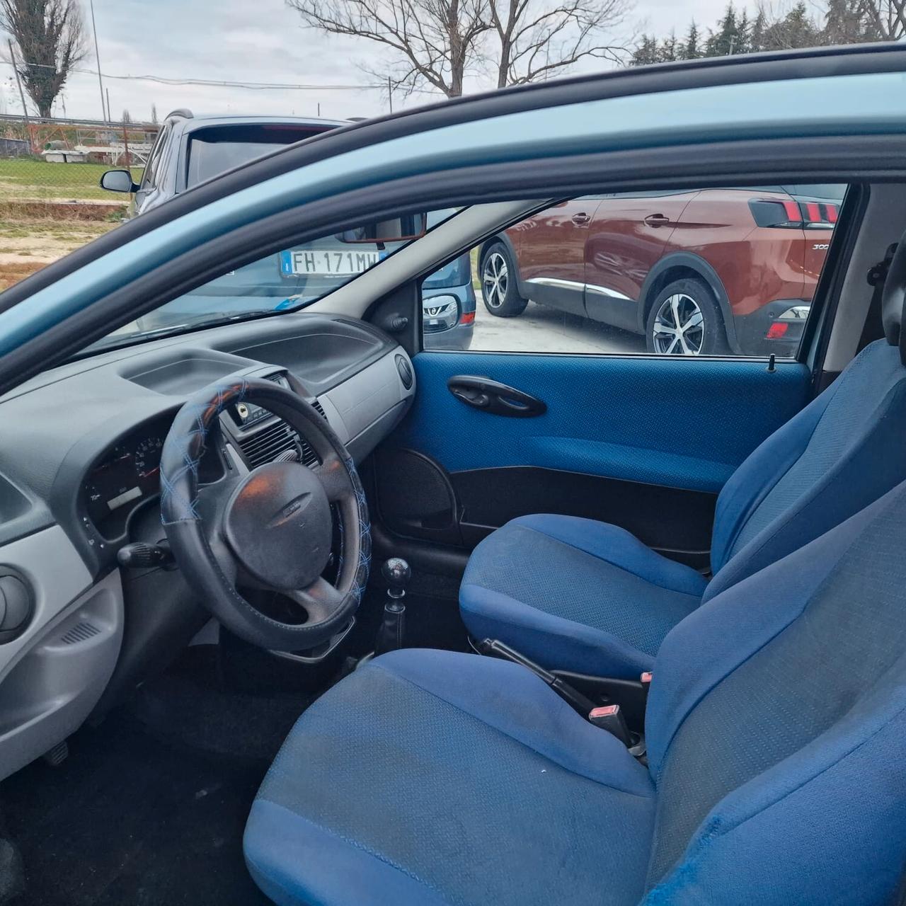 Fiat Punto 1.2i cat 3 porte ELX meccanicamente perfetta