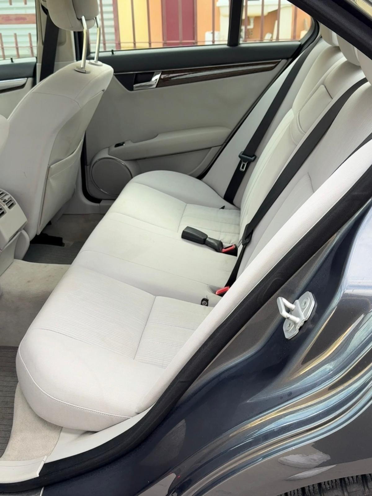 Mercedes-benz C 220 Elegance