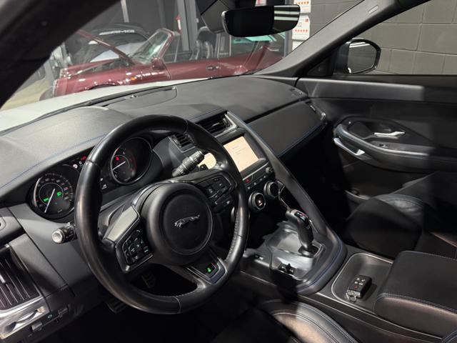 JAGUAR E-Pace R-DYNAMIC UNICOPROPRIETARIO IVA ESPOSTA