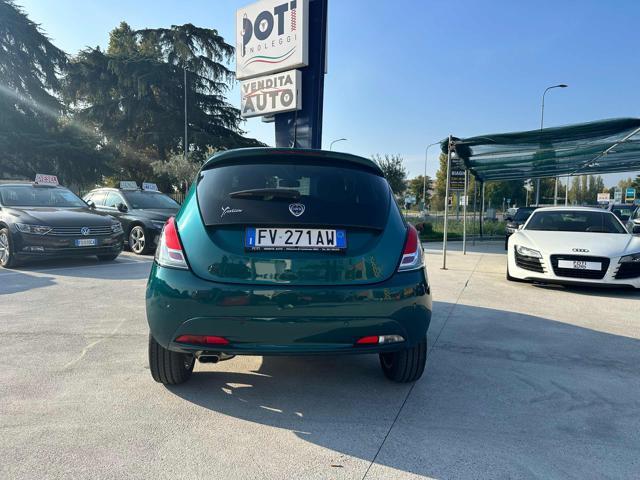 LANCIA Ypsilon 1.2 69 CV 5 porte S&S Gold OK NEOPATENTATO