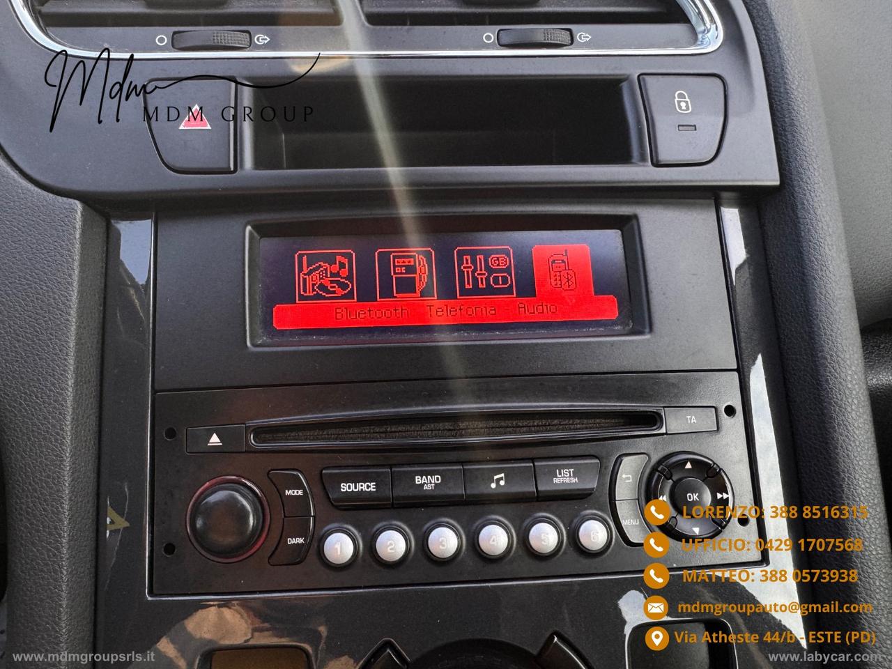 PEUGEOT 5008 1.6 HDi 115 CV Business