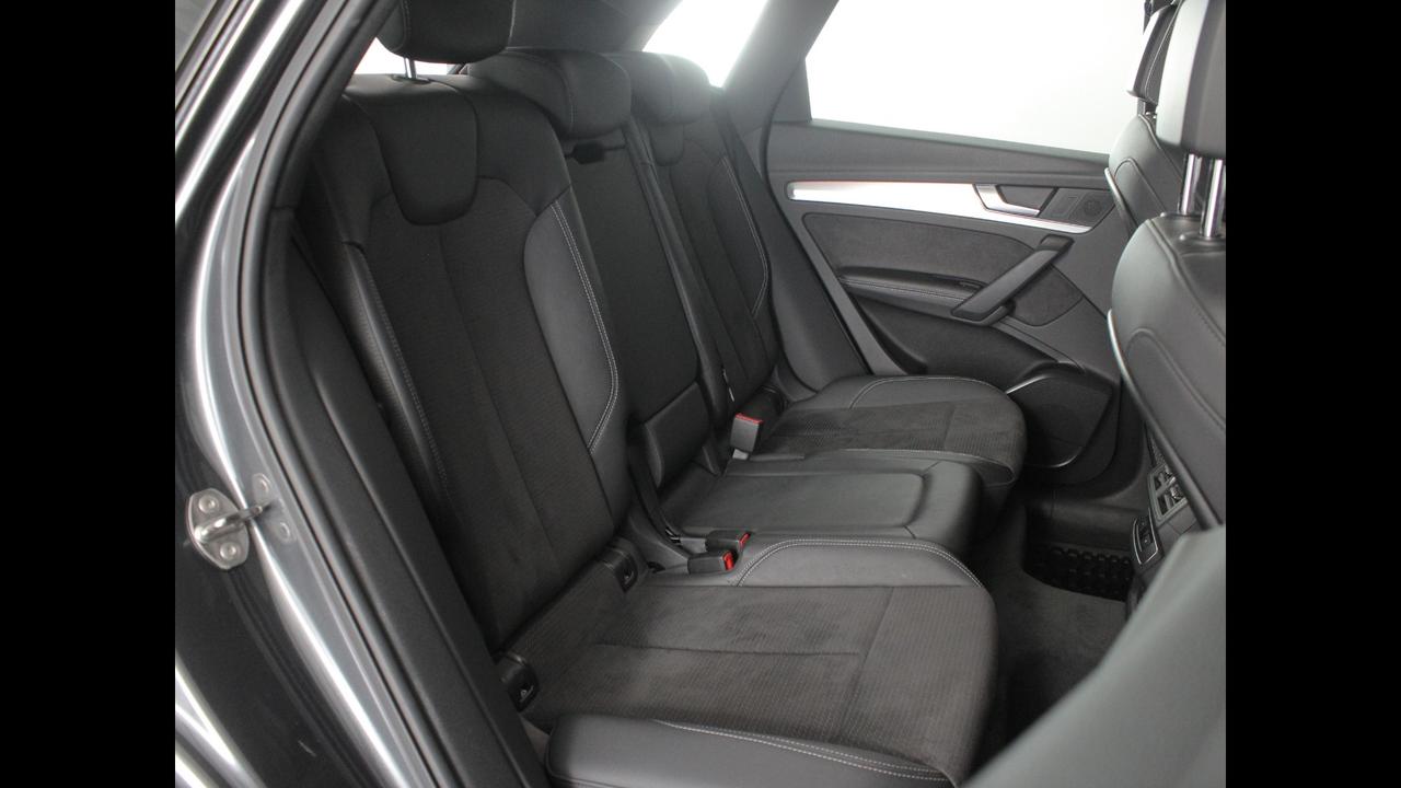 AUDI Q5 II 2020 - Q5 45 2.0 tfsi mhev 12V S line quattro s-tronic