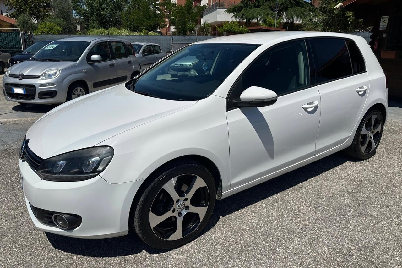 Volkswagen Golf 1.6 TDI DPF 5p. Highline ok Neopatentati
