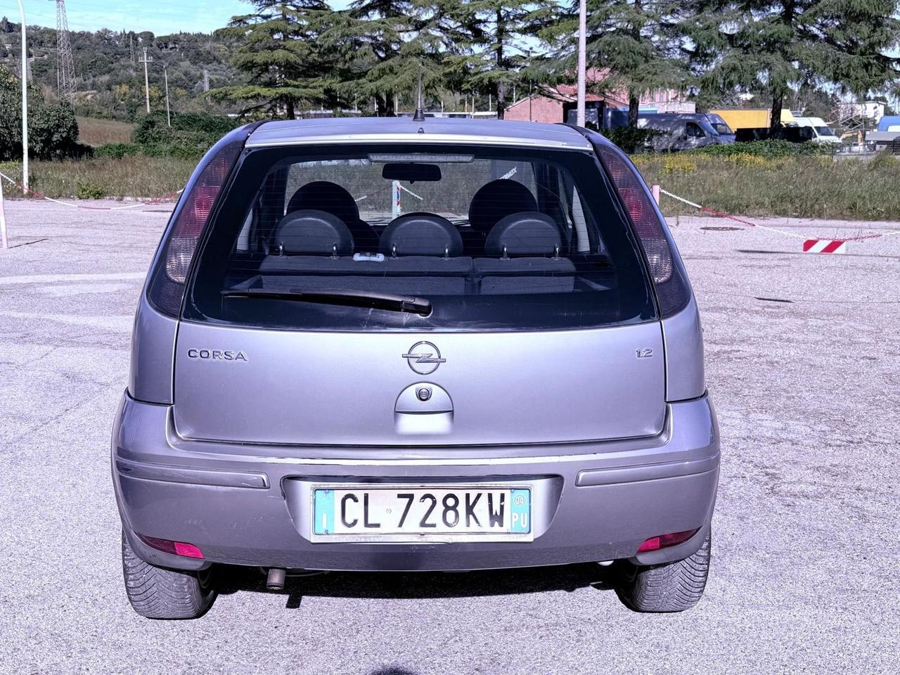Opel Corsa 1.2i 16V cat 5 porte Ok neopatentati