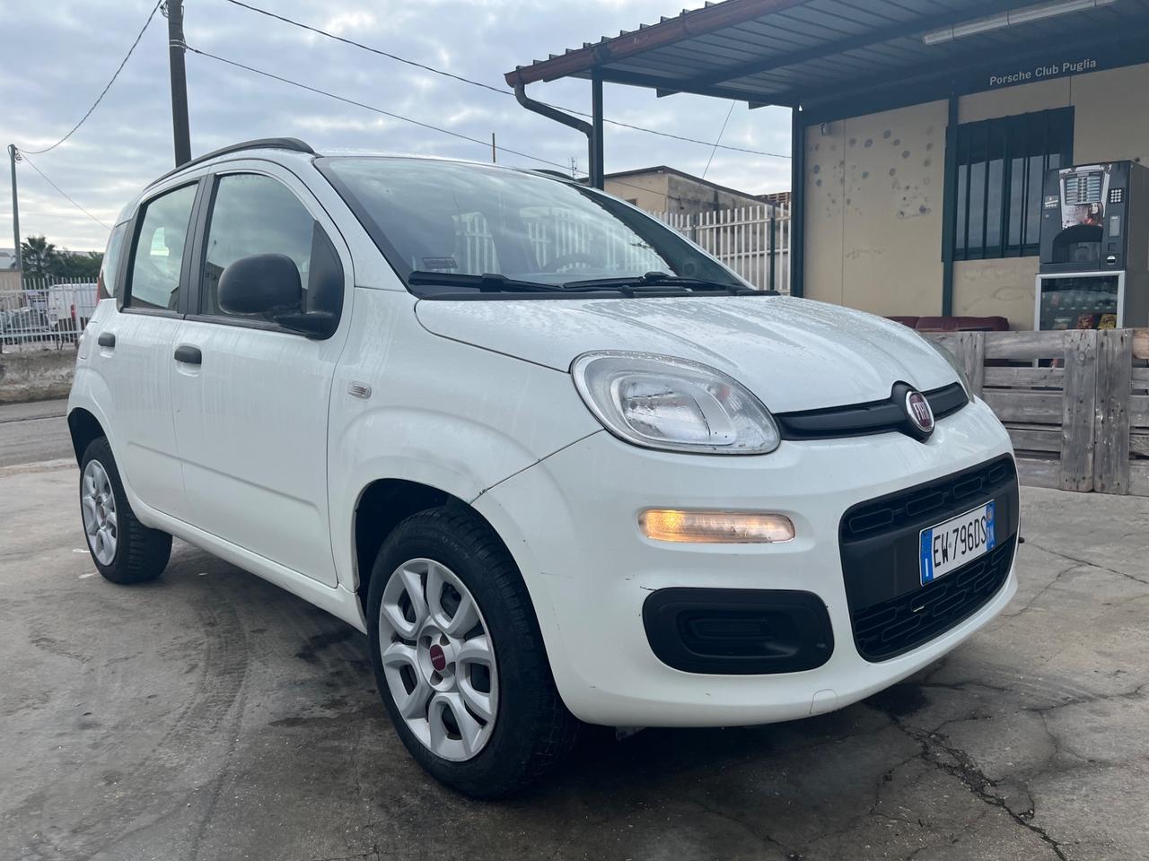 Fiat Panda 0.9 TwinAir Turbo Natural Power Lounge