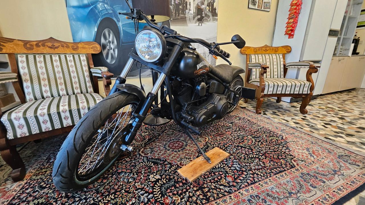 Harley-davidson 1340 Super Glide personalizzata