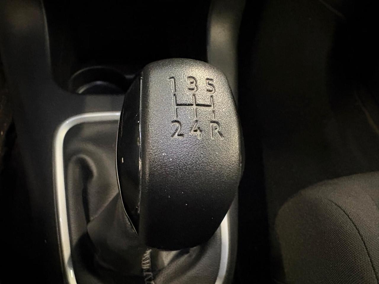 Citroen C3 SHINE PureTech 82 mt 67000 KM