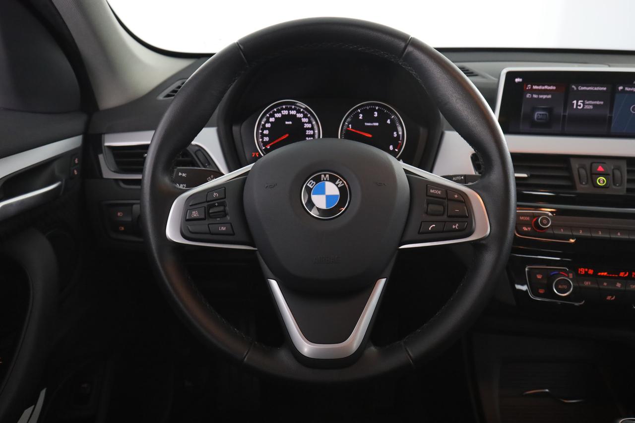 BMW X1 (F48) X1 sDrive18d ADVANTAGE