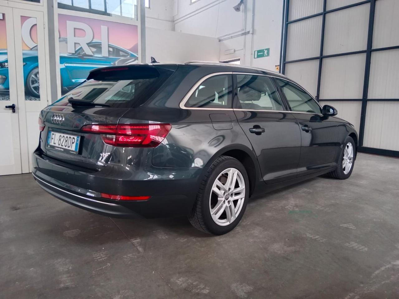 Audi A4 2.0 TDI 150 CV ultra S tronic Business