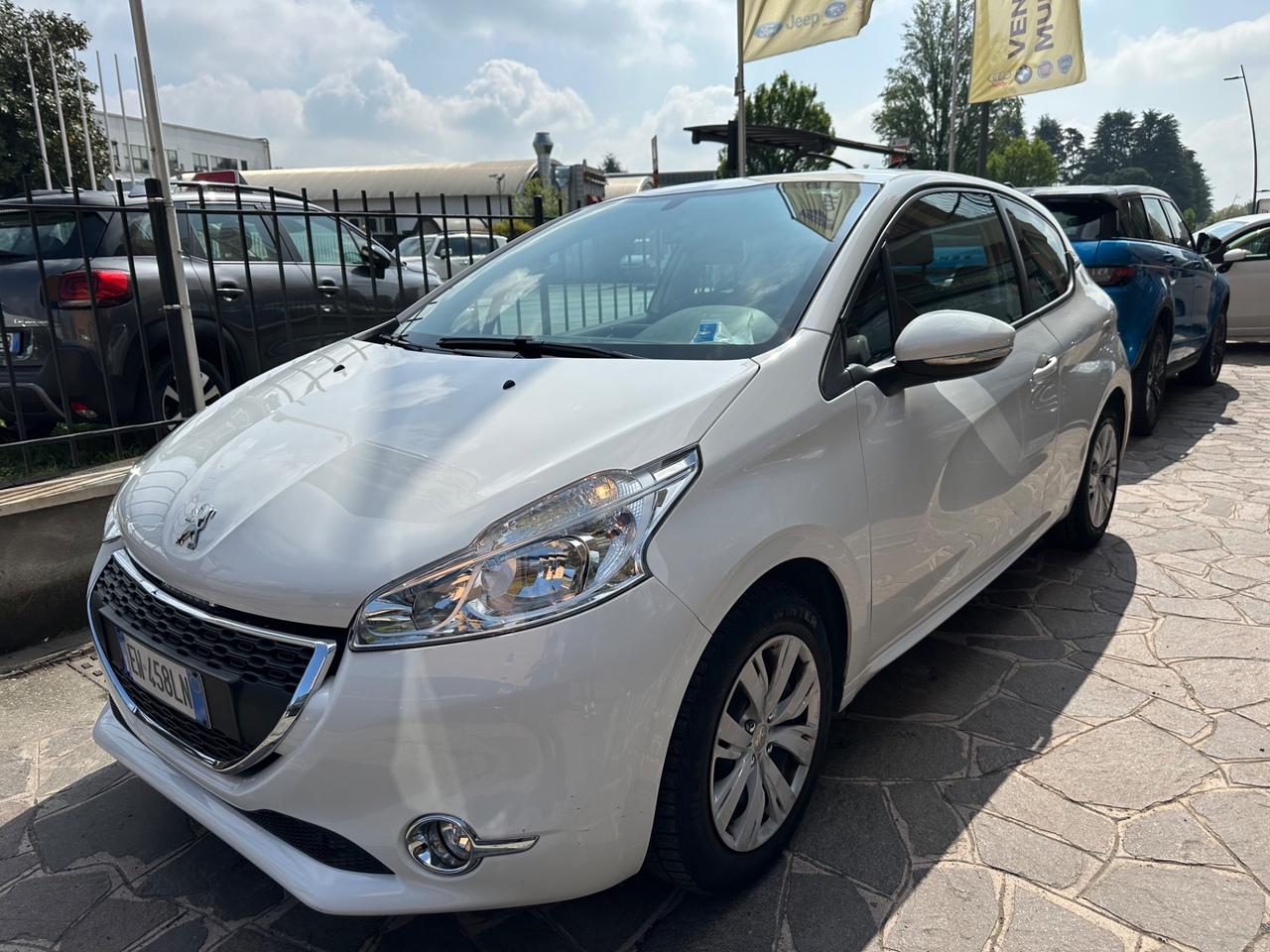 Peugeot 208 PureTech 82 5 porte Active