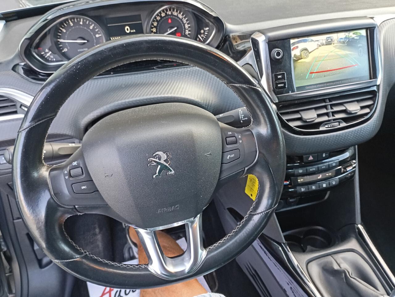 Peugeot 2008 1.2 PureTech Turbo 110CV Allure